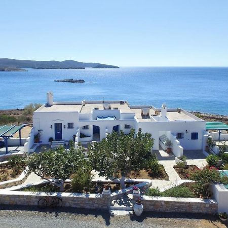 Sea View Studios Финикас Екстериор снимка