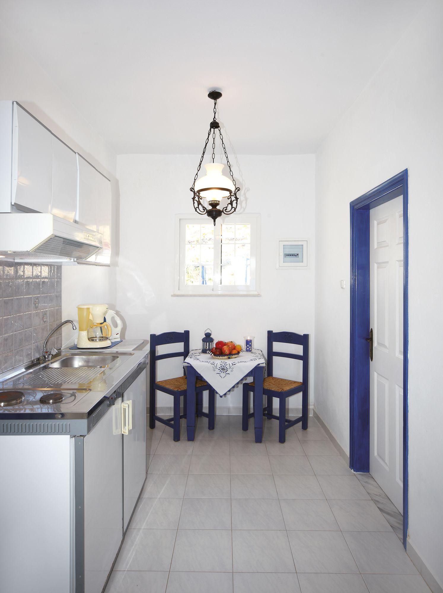 Sea View Studios Финикас Екстериор снимка