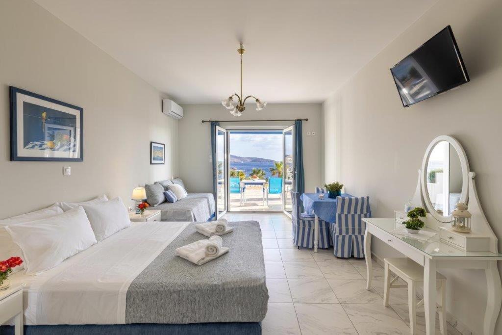 Sea View Studios Финикас Екстериор снимка