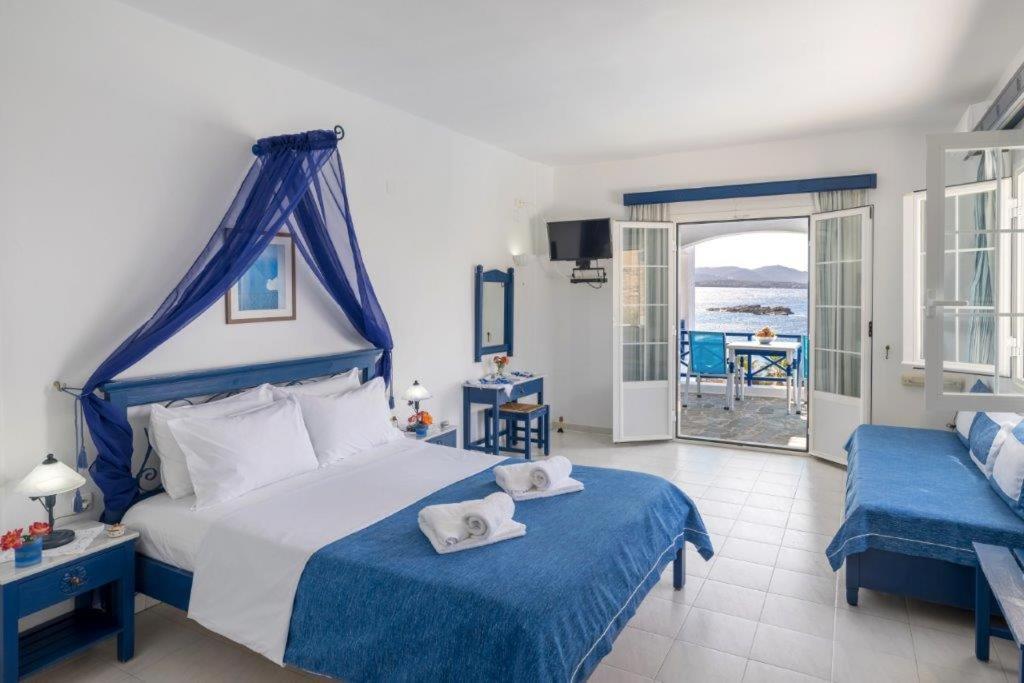 Sea View Studios Финикас Екстериор снимка