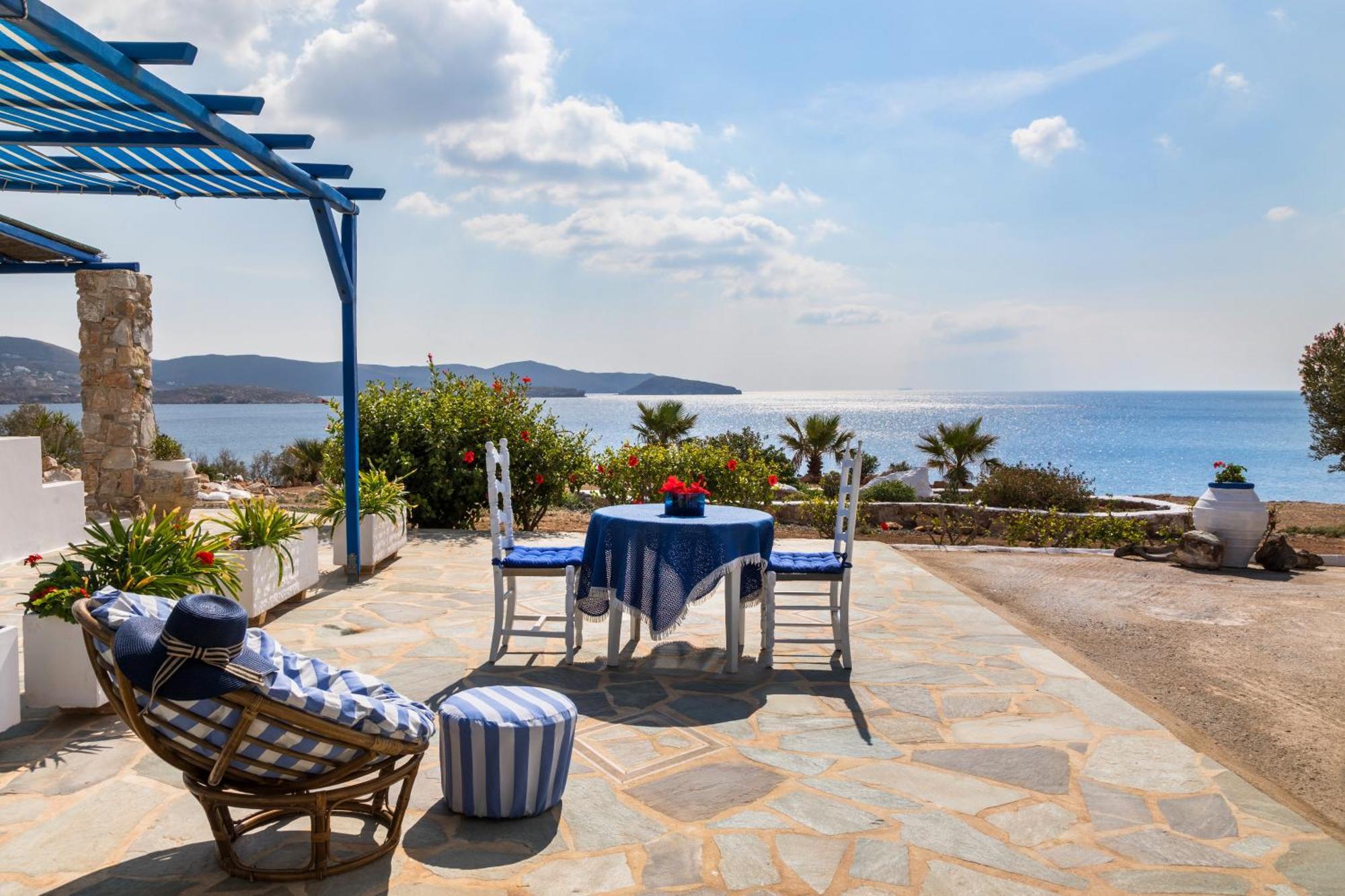 Sea View Studios Финикас Екстериор снимка