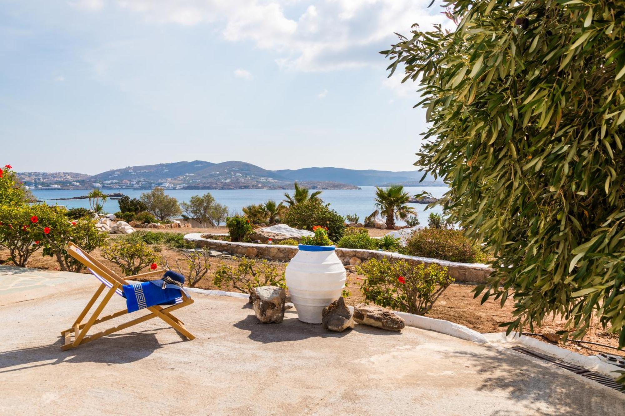 Sea View Studios Финикас Екстериор снимка